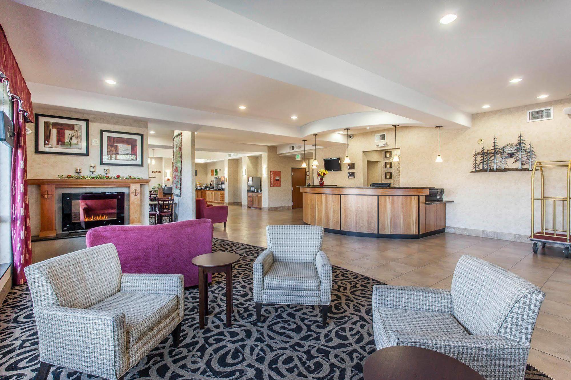 Comfort Suites Wenatchee Gateway Exterior foto